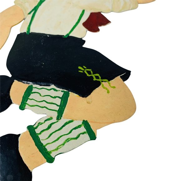 Vintage 1970s Dancing Dutch Couple Wall Hanging Handmade Metal Folk Art - Picture 7 of 8